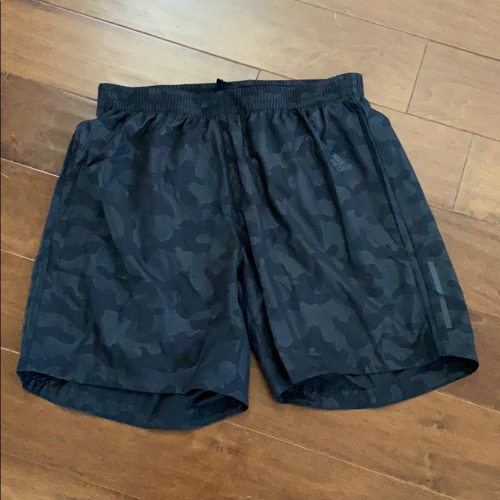 **SOLD** Adidas Men’s Run In Short
